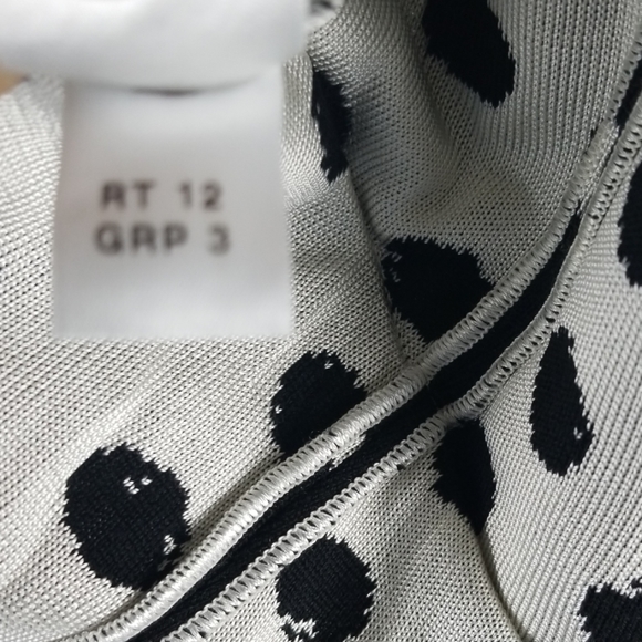 St.John knit open sweater jacket - Picture 3 of 7